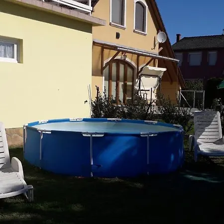 In 40449 Semesterbostad Balatonlelle